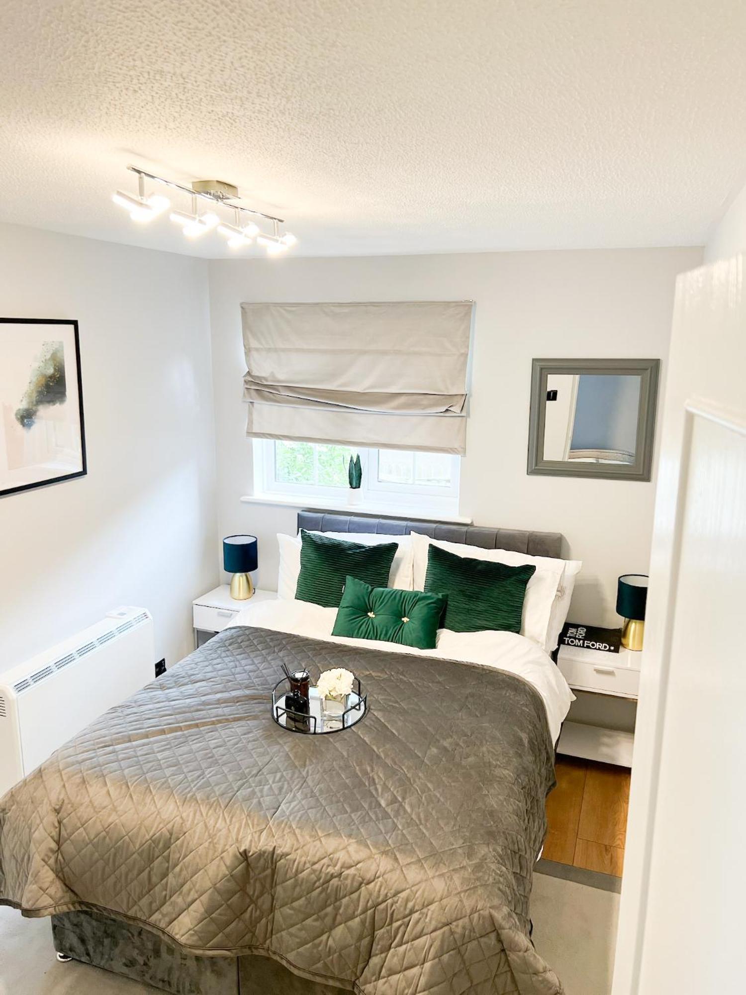 Beautiful Apartment In Beckton With Private Entrance And Garden London Exterior photo